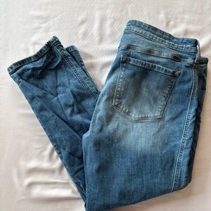 KanCan Women's Straight Leg Jeans - Medium Blue Wash